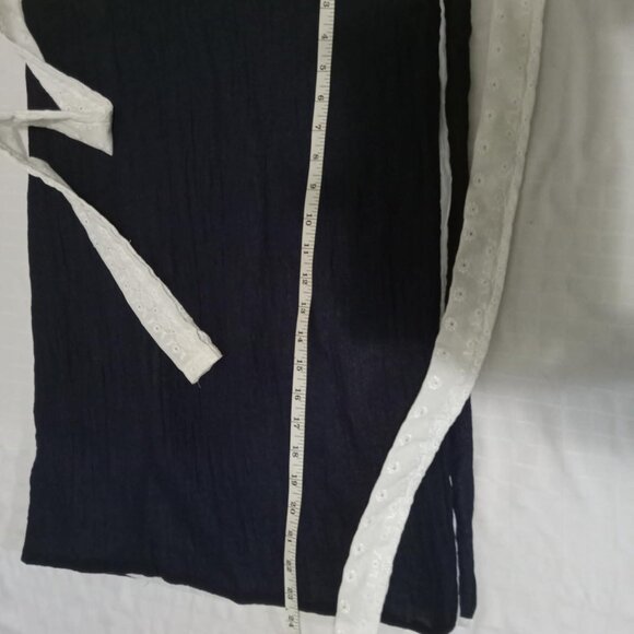 Single skirt - end of fabric rolls hand made Reversible wrap skirt - Picture 8 of 9